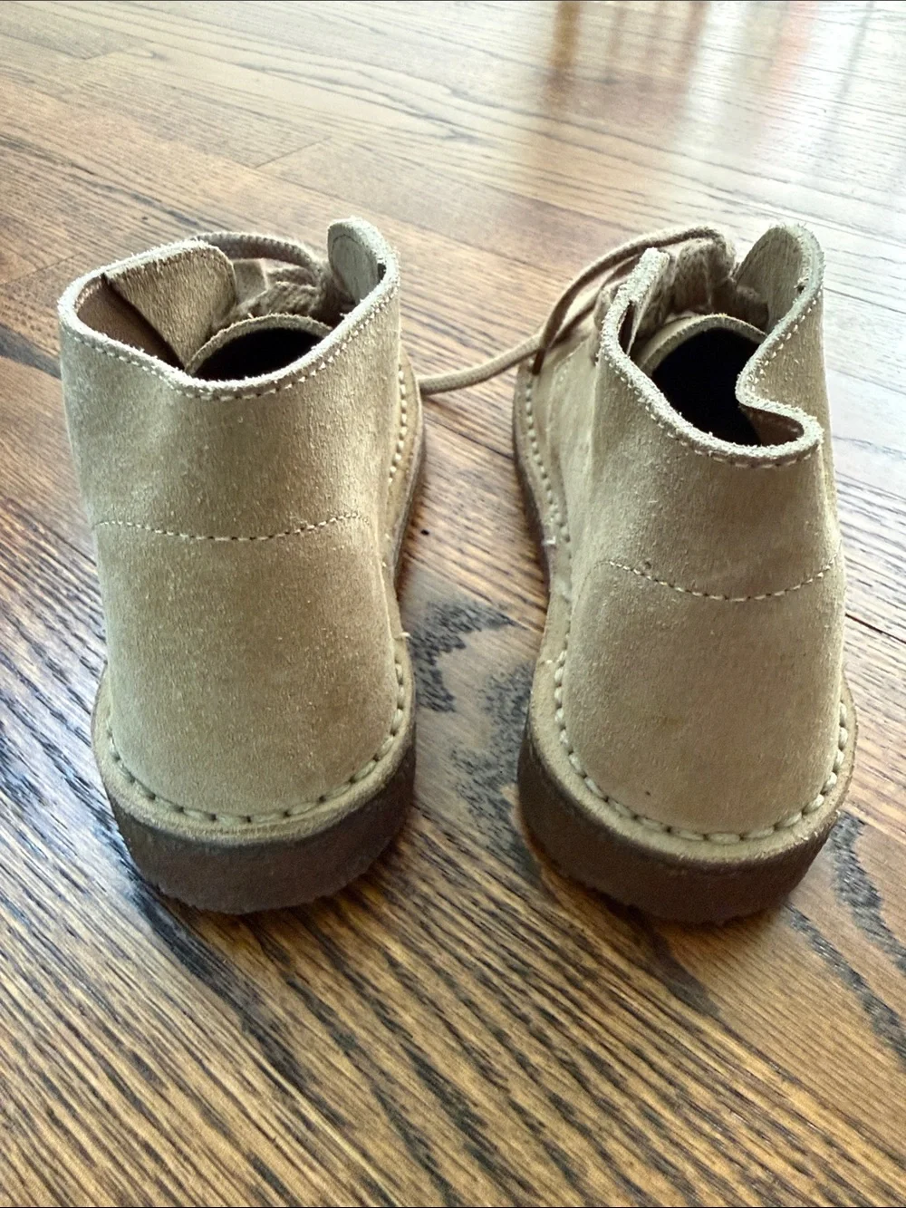 E Crewcuts J Crew Kids K13 Suede Moccasin Boots in Taupe Gray